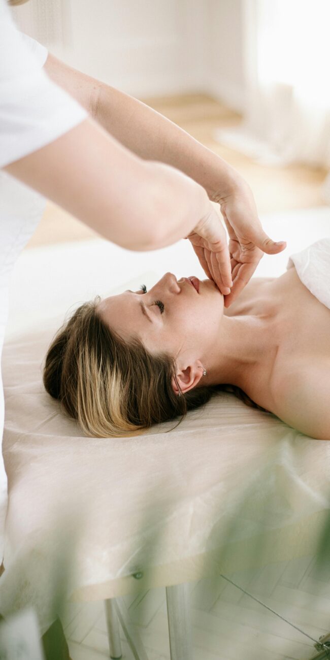 pexels-ivan-s-5659020